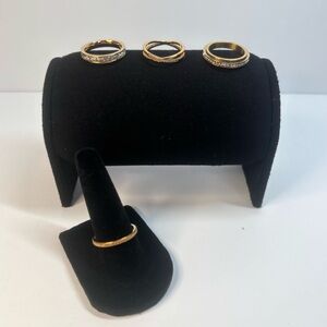 Size 7 gold-plated ring bundle (4 rings)